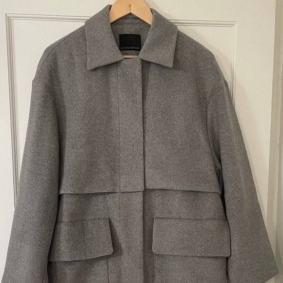 Banana Republic Jackets & Blazers - Banana Republic Gray Pea Coat